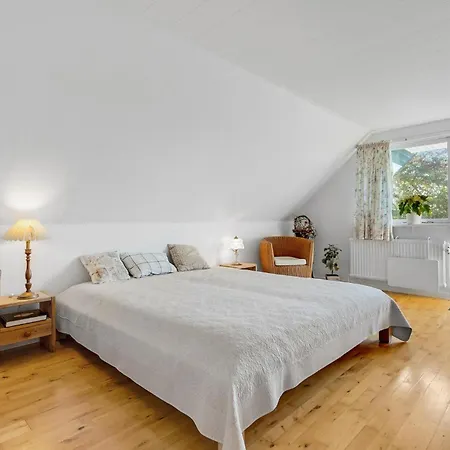 Holiday home 3 Bedroom Gorgeous In Kalvehave